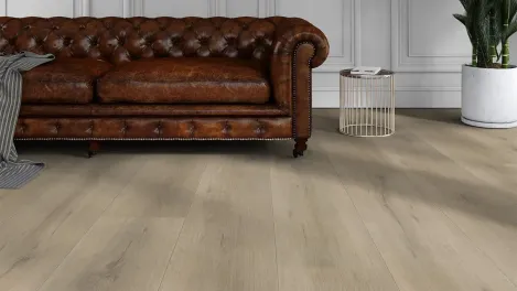 vivafloors Vinylboden für Wohnzimmer mit Eiche 6840 Dekor - Raum-Perspektive