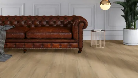 vivafloors Vinylboden für Wohnzimmer mit Eiche 8340 Dekor - Raum-Perspektive